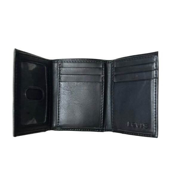 Levi’s Black Trifold Wallet – Classic & Durable - Picture 2 of 3